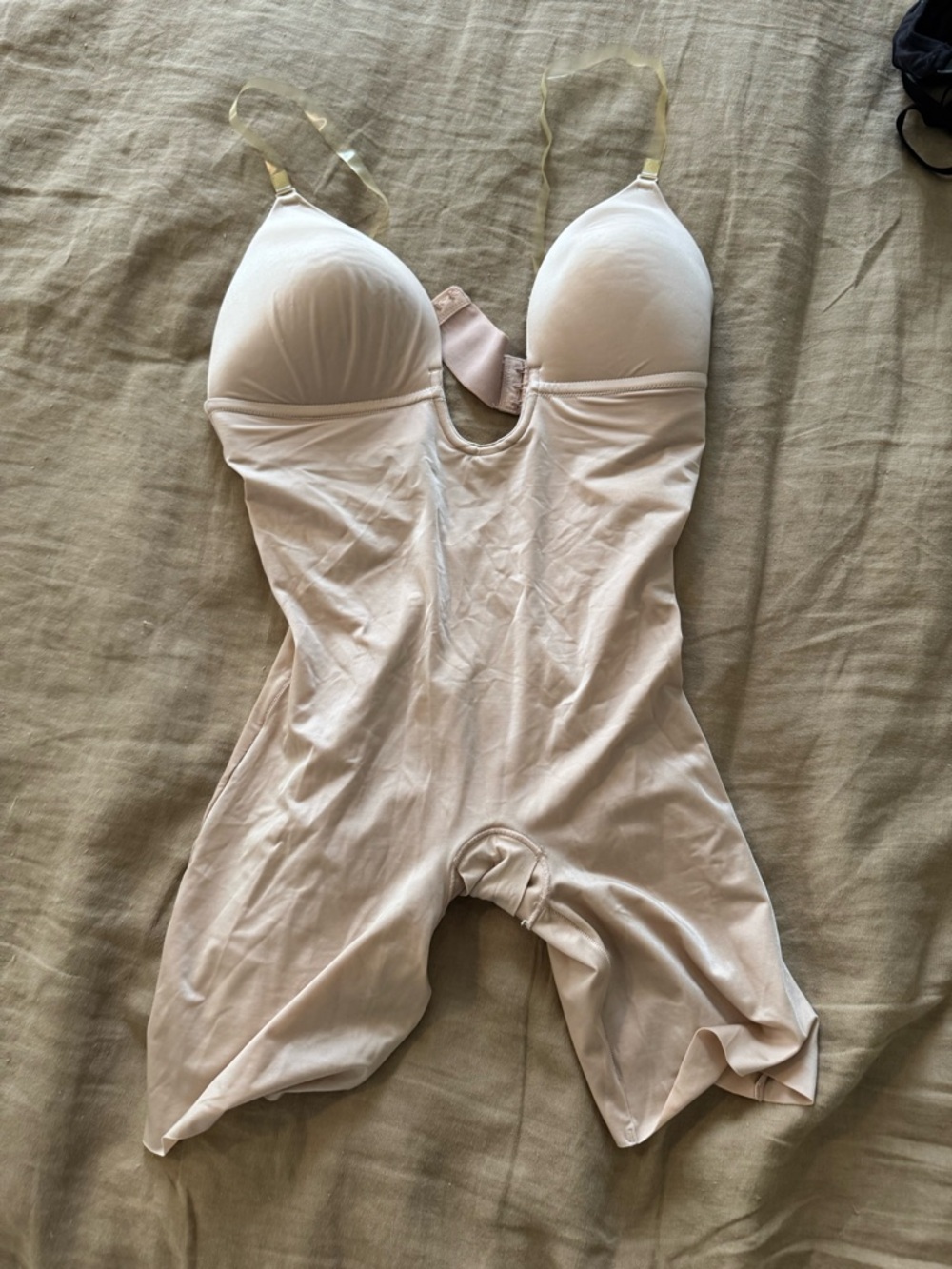 SPANX Seamless Nude Shapewear Bodysuit with removable clear straps